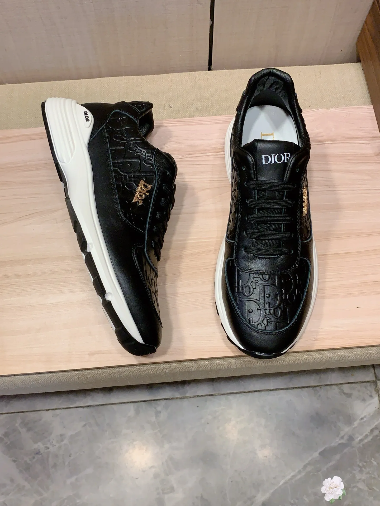 Men's Men's Shoes💰460💰💰🎩🎩[Lightning][Lightning] "Dior DIOR*" The latest and most popular casual shoes, top brand [seduce] luxury~purchase, top~quality. [Strong] The upper is made of imported breathable cowhide with material ➕ breathable sheepskin feet (•) and fine workmanship. The original stylish and stylish soft rubber wear-resistant and non-slip outsole is light and comfortable on the feet. The real thing looks better when photographed in person. No. 0121: Code: 38-44, 3️⃣ colors selected
